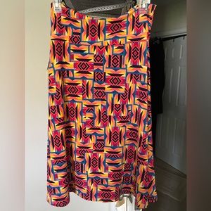 NEW skirt-----size M